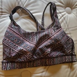 Lululemon sports bra